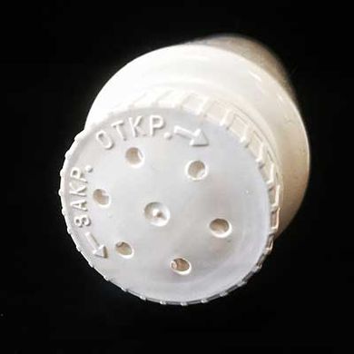 190 мл. Флакон с сифтером белый, пластик 190ФСБ фото